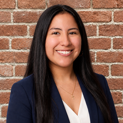 OliviaAlvey headshot