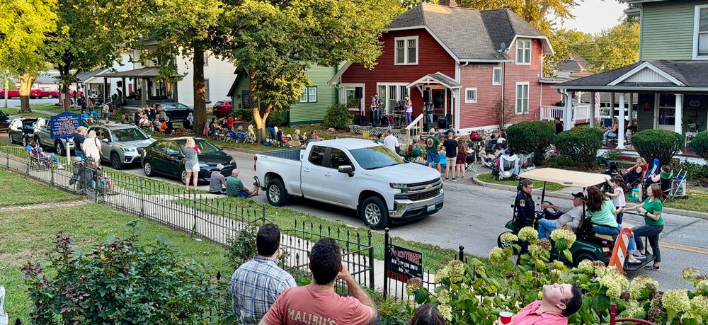 Porchtober l Discover Downtown Franklin, Indiana